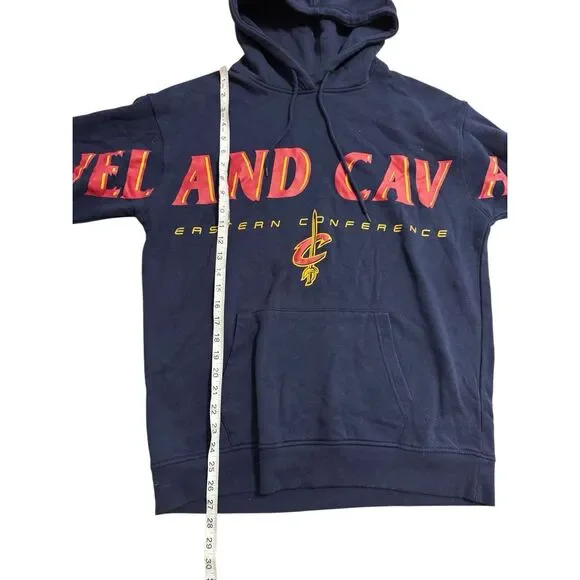 NBA Cleveland Cavaliers Wingspan Hoodie Sweatshirt Large